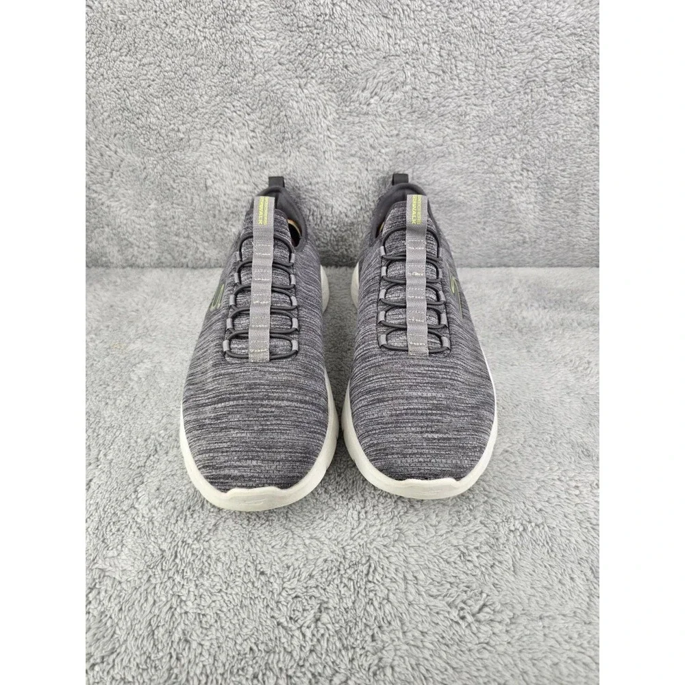 Skechers go walk